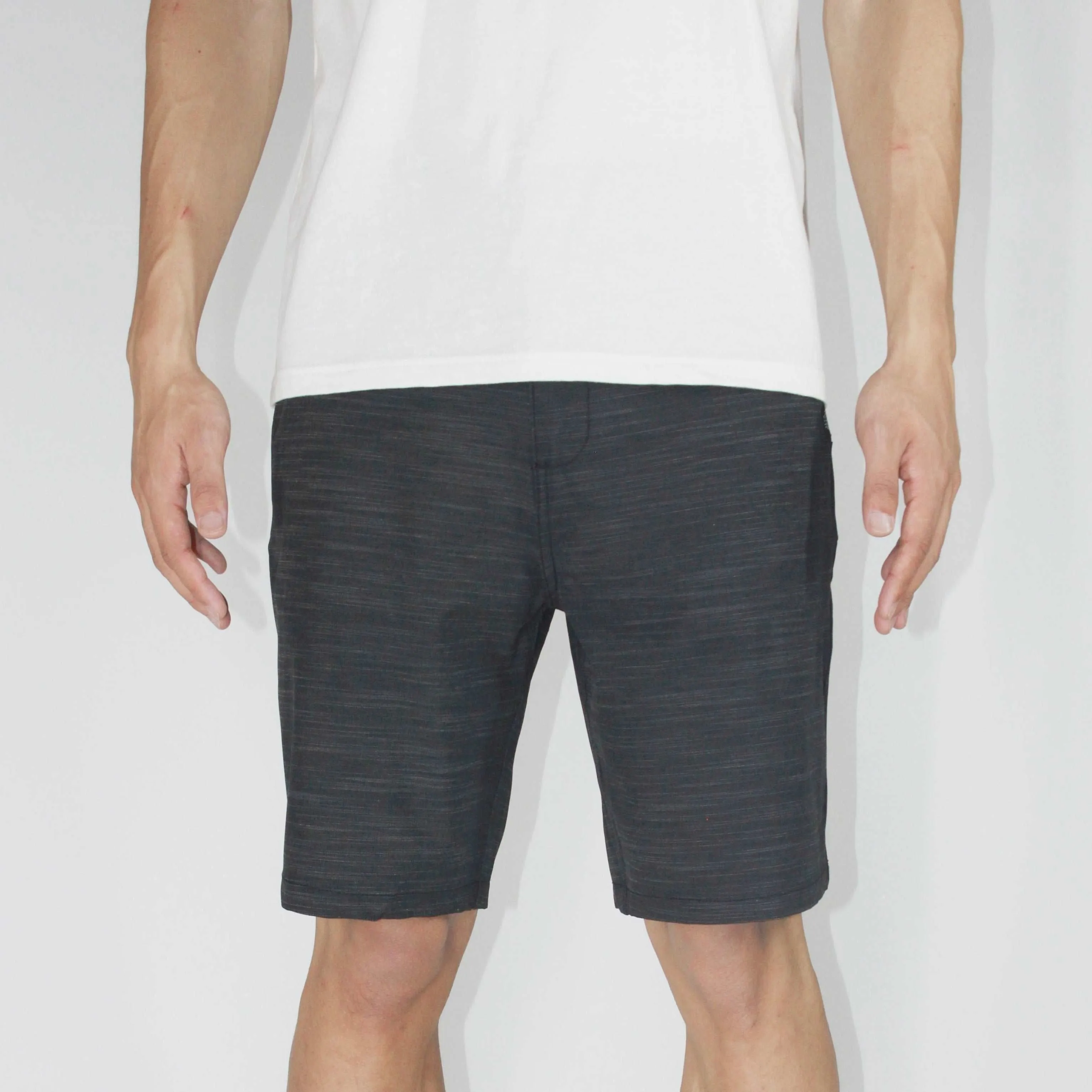 9"  Fixed Waistband Hybrid Shorts - Leisure Loose