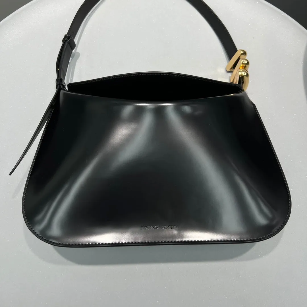 BV Flap Bag Black, For Women, Bags 12.4in/31.5cm