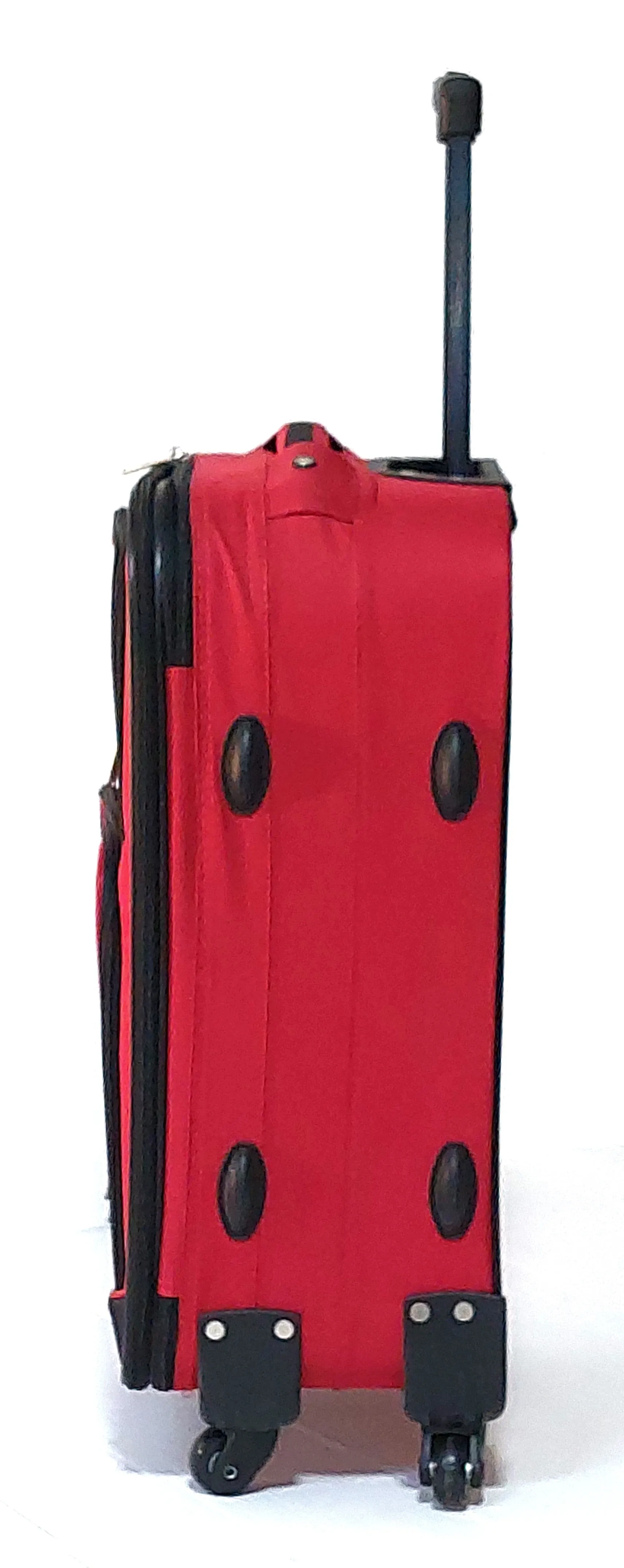 Cabin 4 Wheel Suitcase - Red