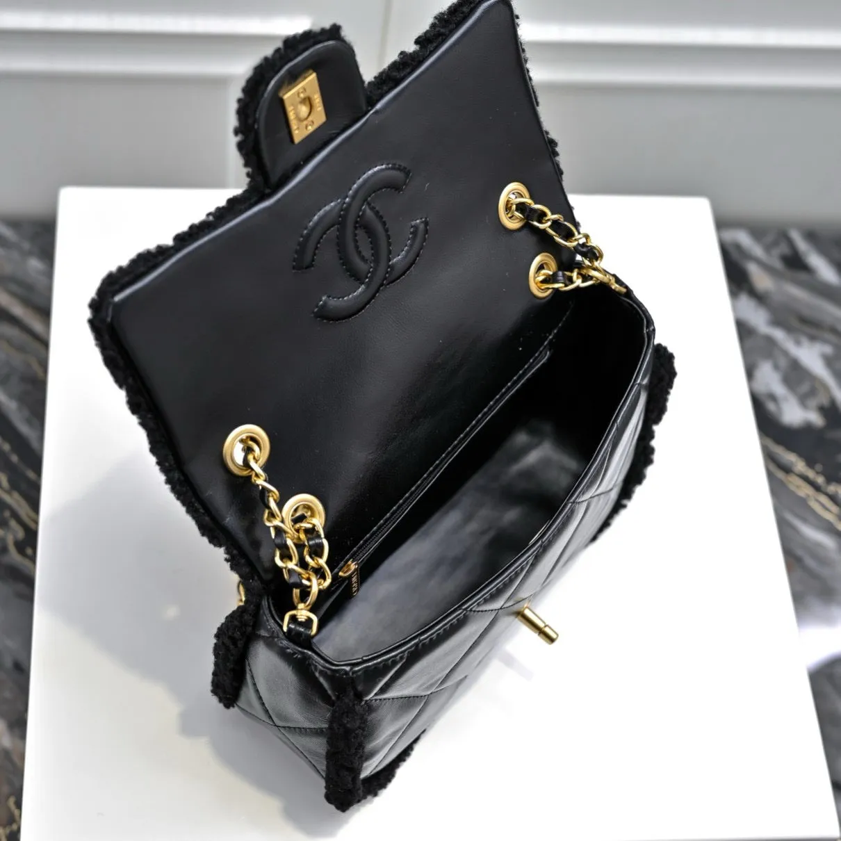 CC1062 Mini/Small Flap Bag