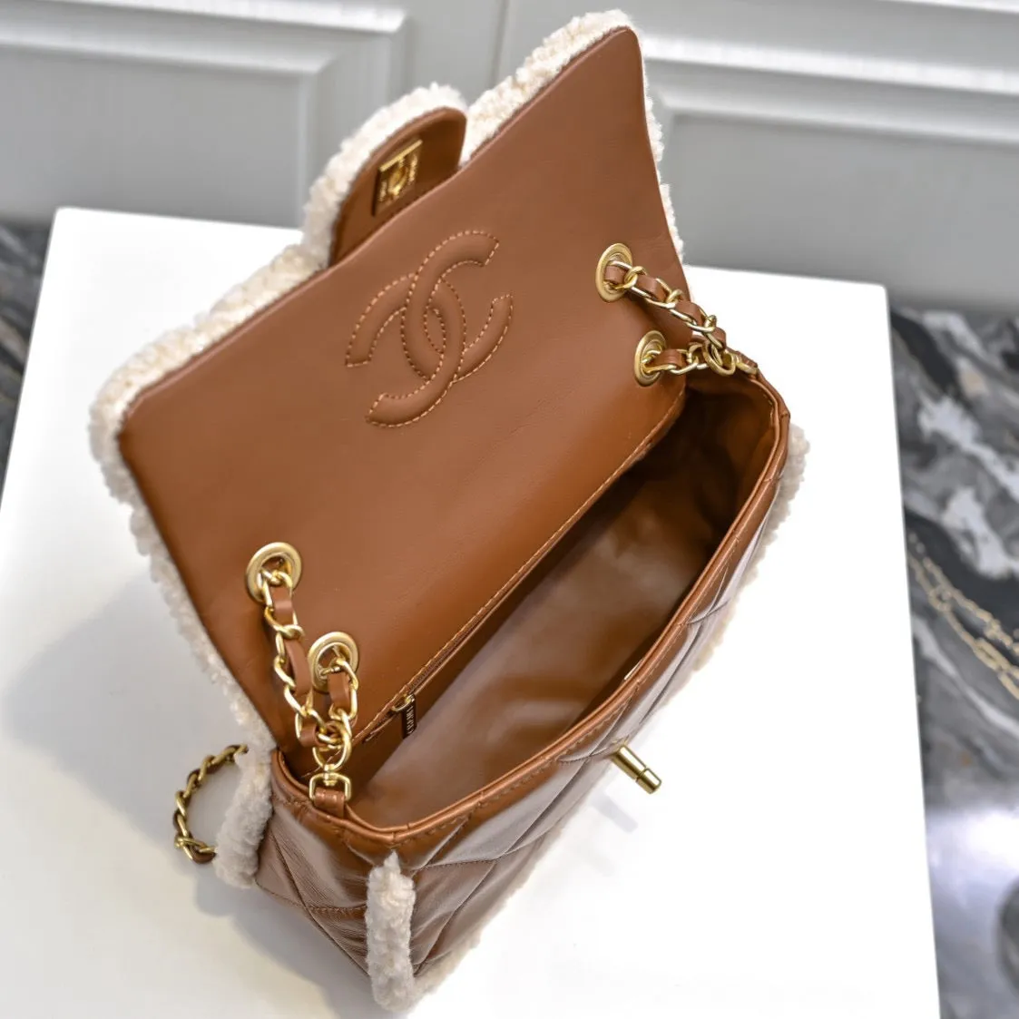 CC1062 Mini/Small Flap Bag