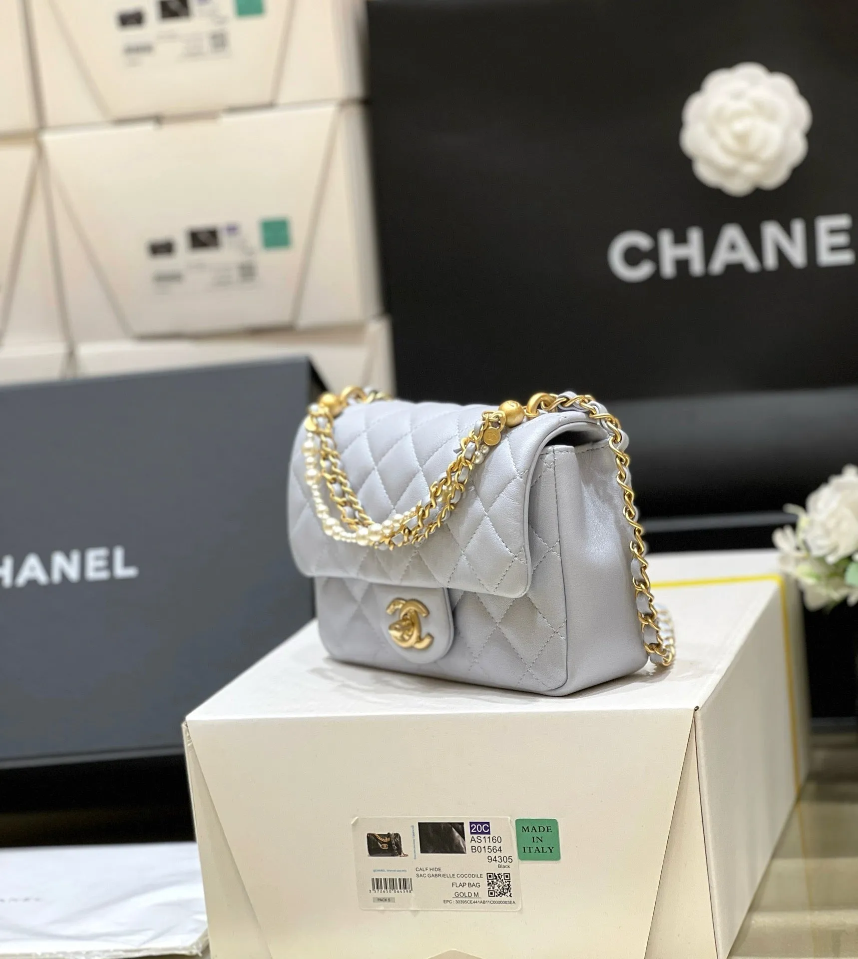 CC902 Mini Flap Bag / HIGHEST QUALITY VERSION / 4.9 × 6.6 × 2 in