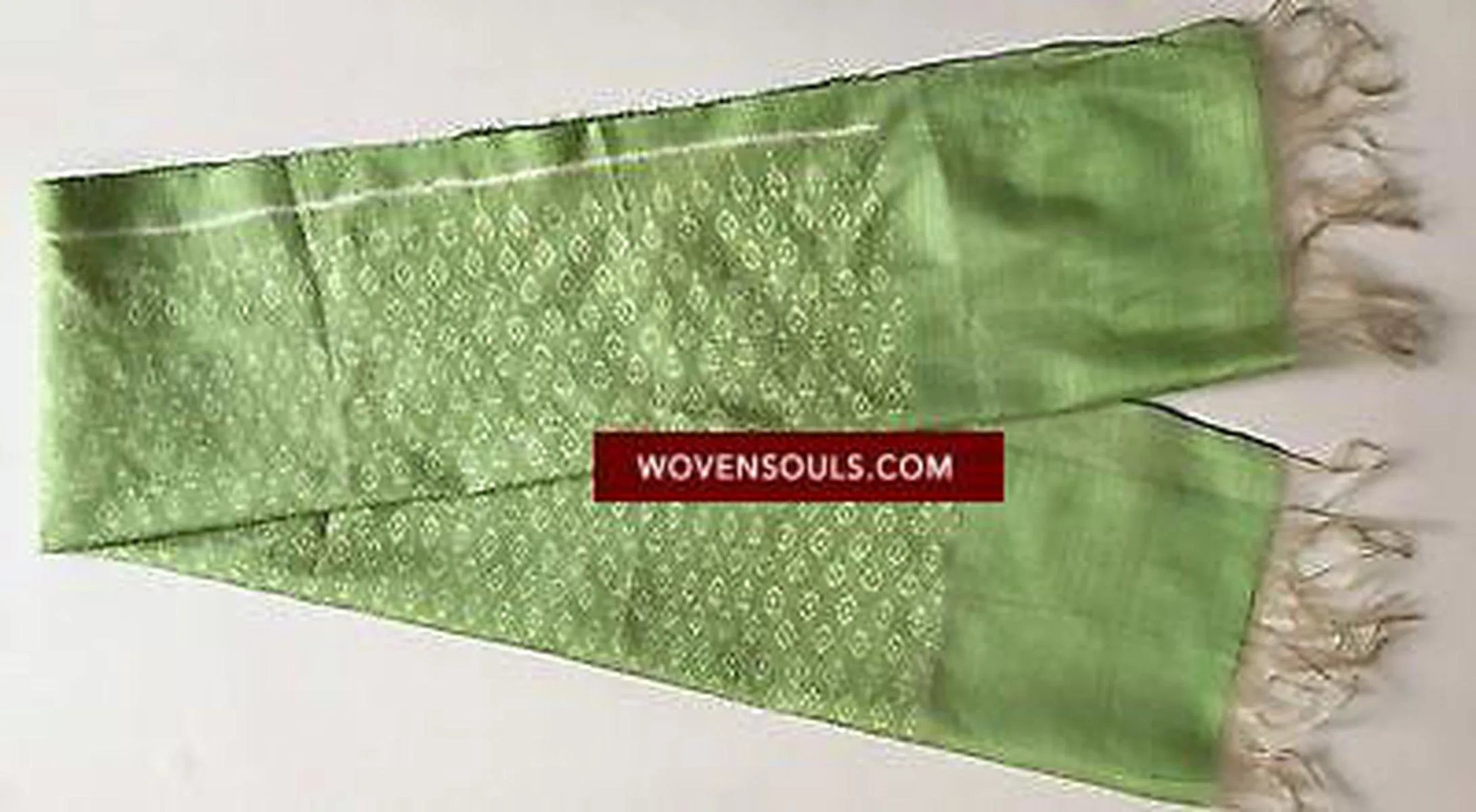 E125 SOLD HANDWOVEN IKAT SILK SCARF CRAVAT STOLE - ELEGANT CLASSY GREEN