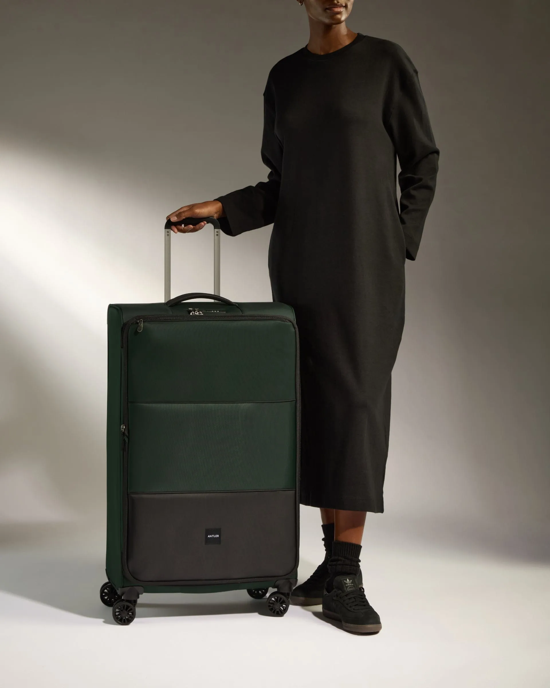 Lightest Large Suitcase in Antler Green - Soft Stripe