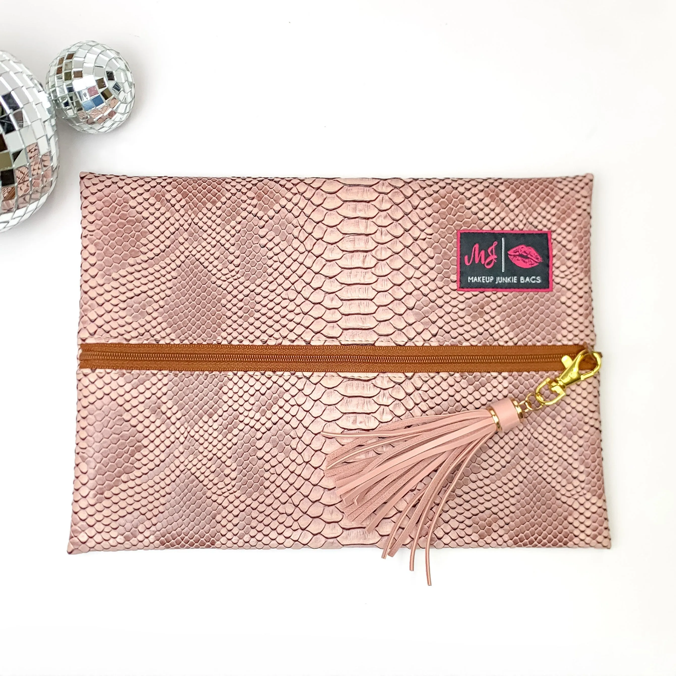 Makeup Junkie | Medium Copperazzi Lay Flat Bag in Dusty Pink Snake Print