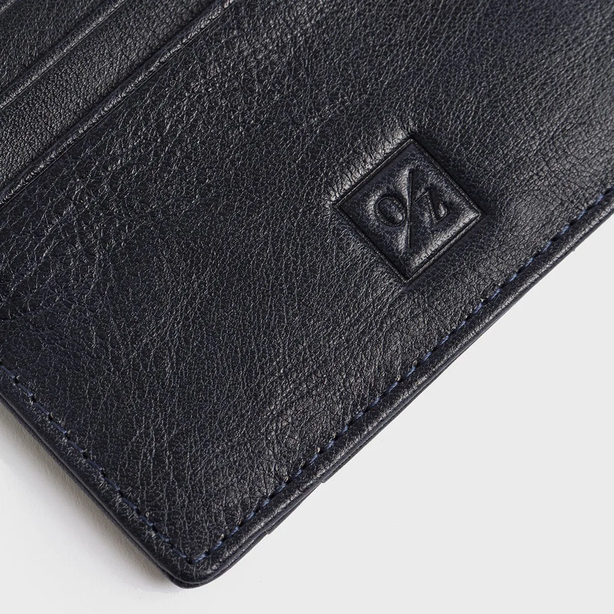 Men's Slim Card-Holder Leather Wallet