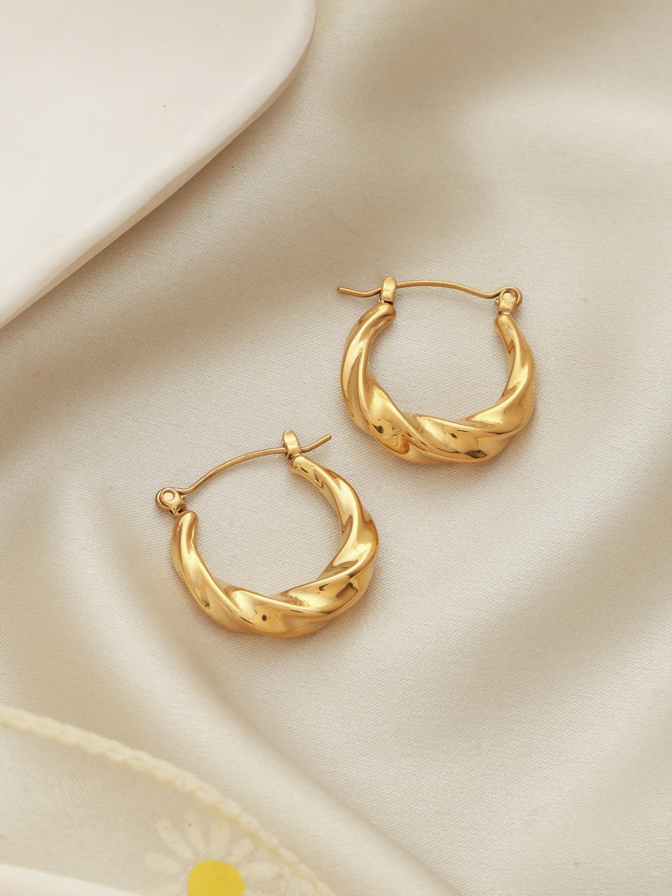 Simple Croissant Hoop Earrings