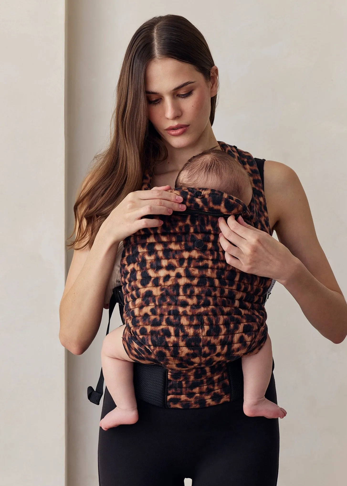 The Armadillo Baby Carrier - Leopard