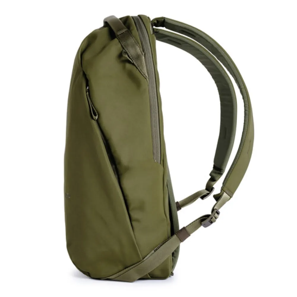 Urth Norite 24L Modular Backpack   Camera Insert | Green