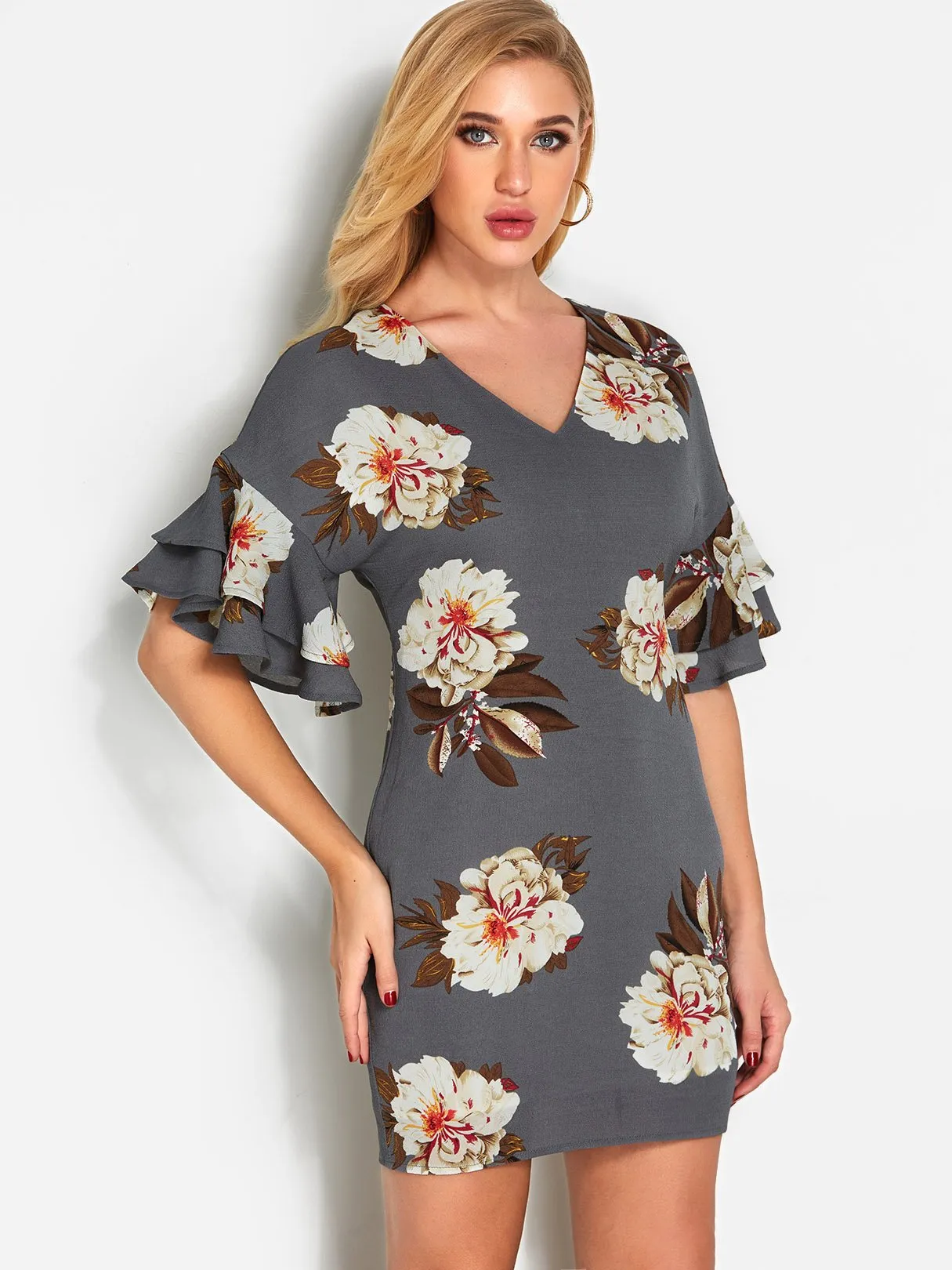 Wholesale Grey V-Neck Short Sleeve Floral Print Mini Dress