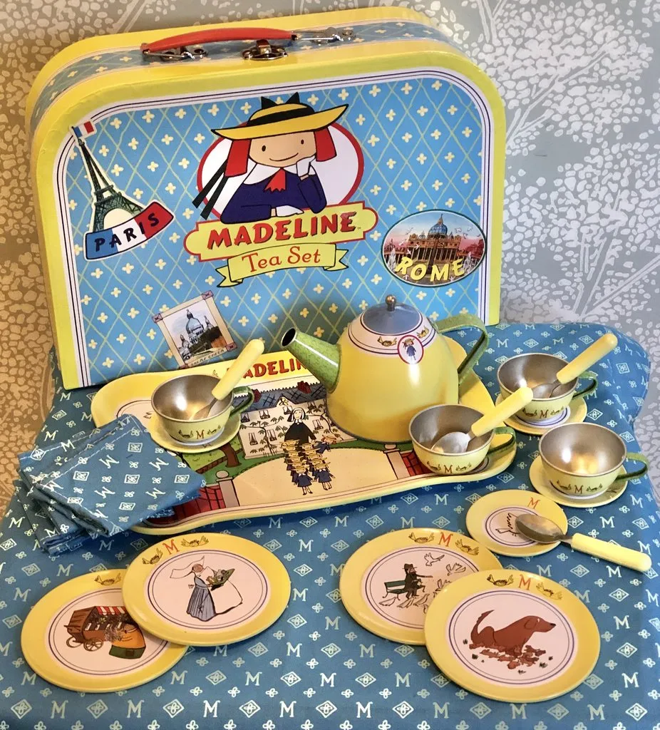 Yottoy Productions Madeline Tin Tea Set